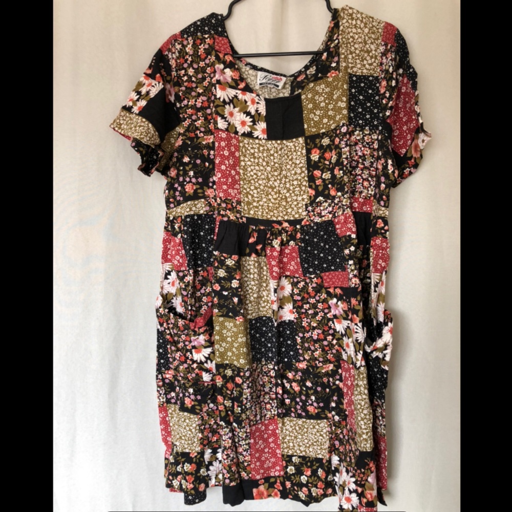 VINTAGE Floral Peggy Dress